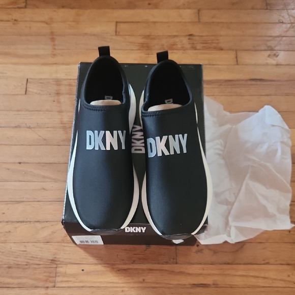 Dkny Shoes - DKNY Black and White Slip-On Shoes